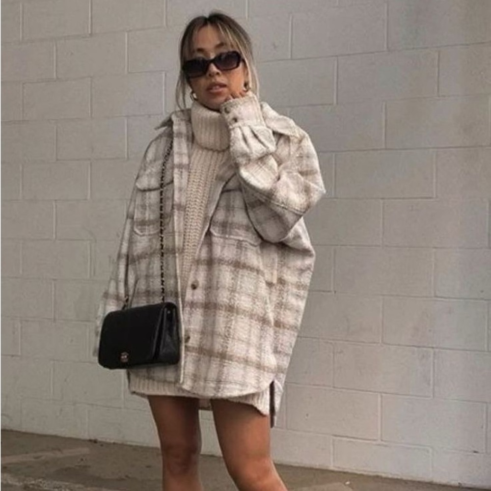 H&M Cream and Gray Teddy Jacket